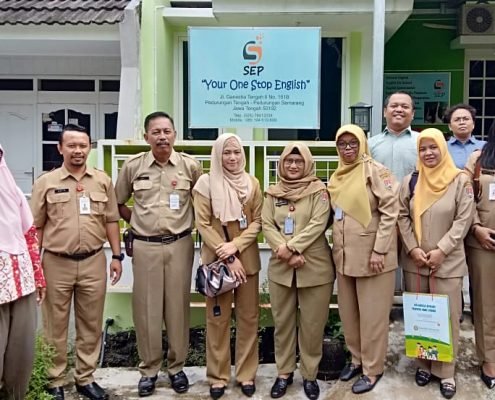 photo session with Semarang Municipal Education Visitation